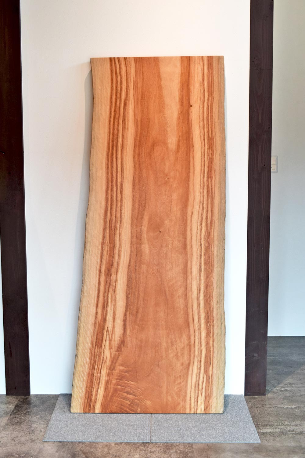 DTK181130/3 ボセ 一枚板 一枚板リビングテーブル 一枚板ダイニングテーブル