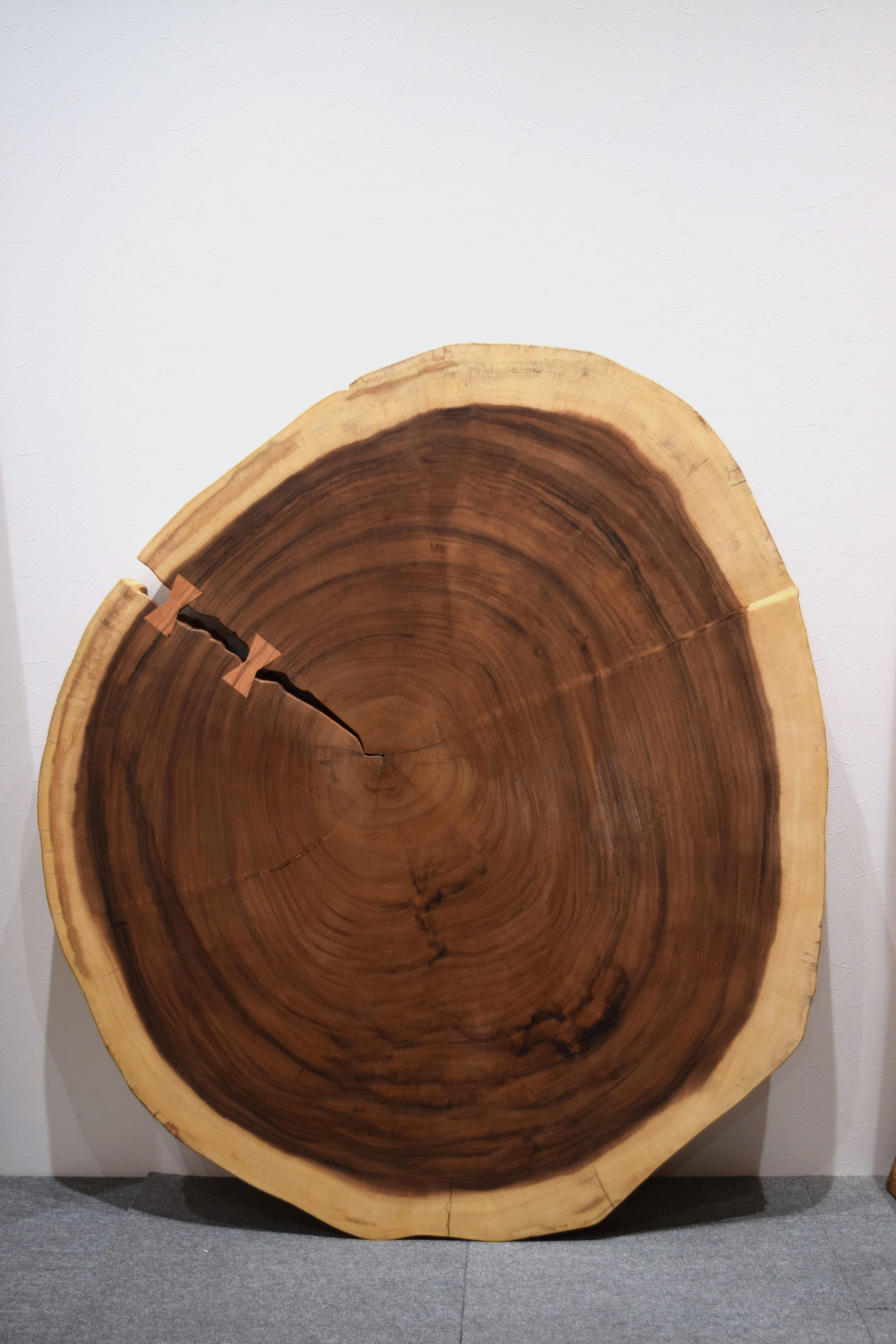 12TGM2080/3 モンキーポッド 一枚板 一枚板リビングテーブル 一枚板ダイニングテーブル 一枚板輪切り