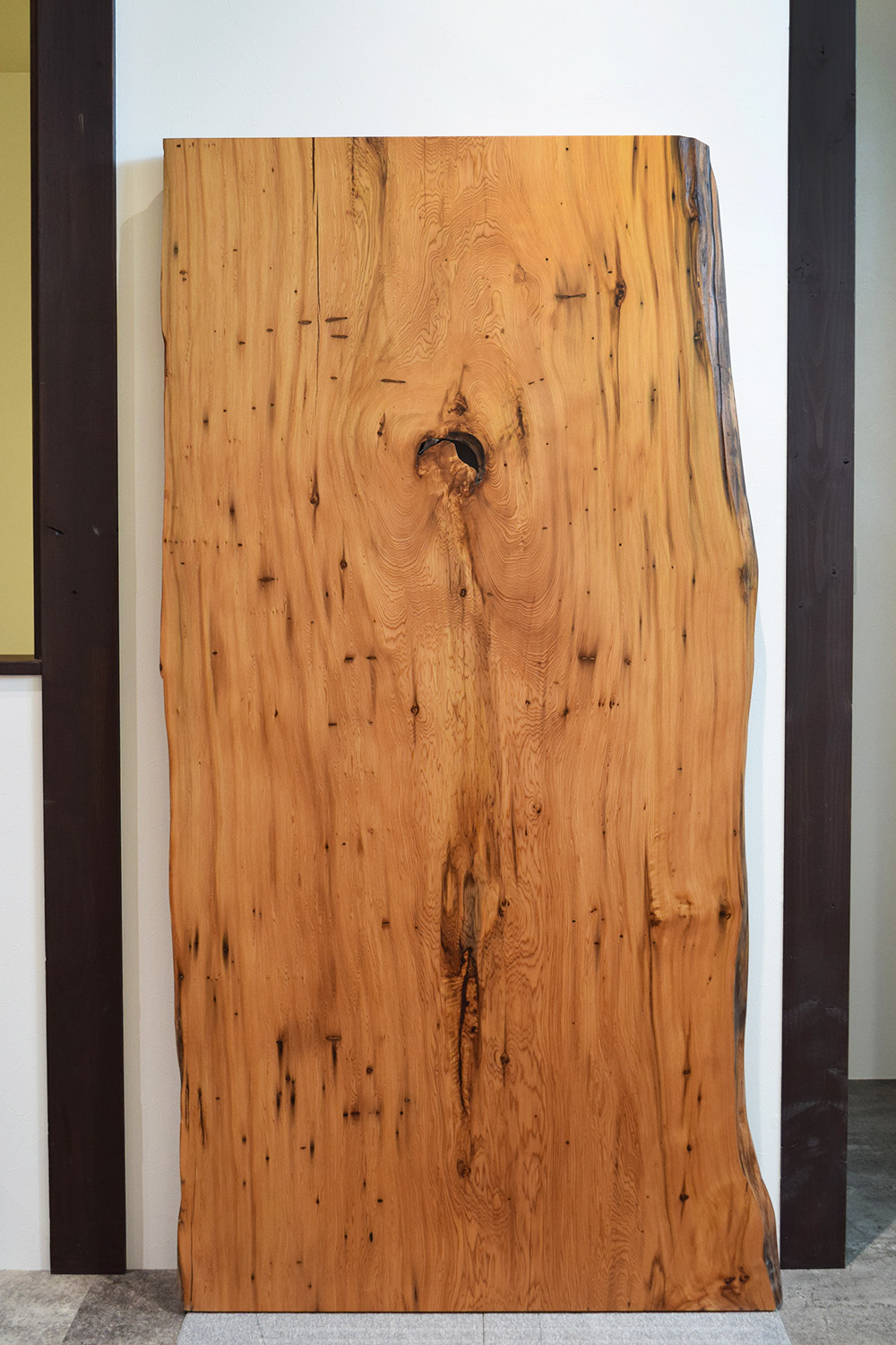 屋久杉 一枚板 一枚板ダイニングテーブル | 天然木材工房 村上一枚板