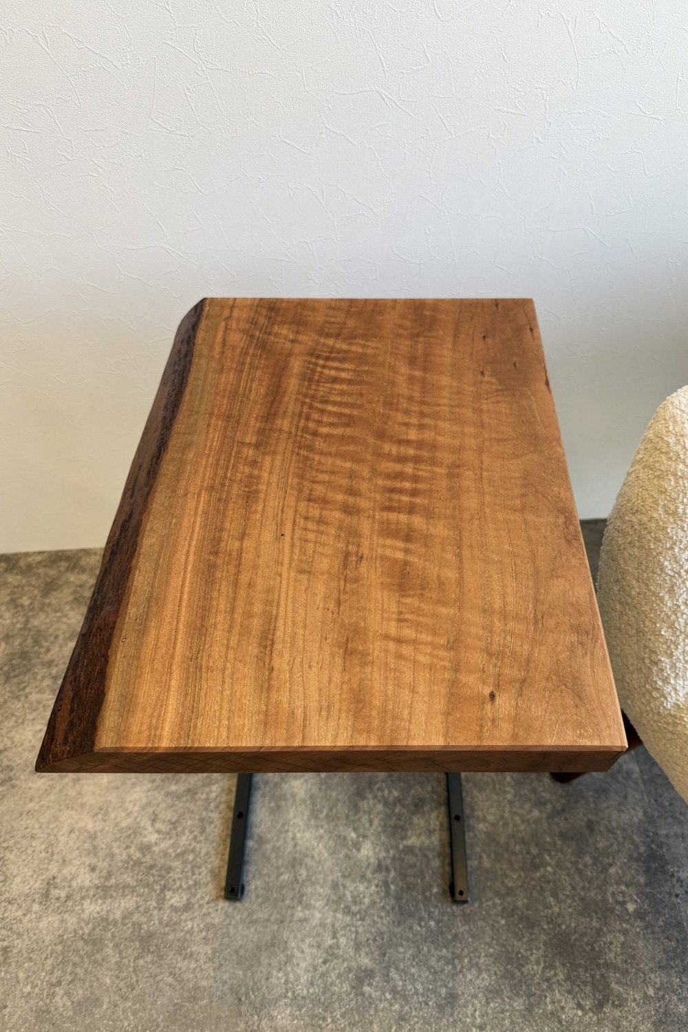 IZH 山桜 一枚板 一枚板サイドテーブル 家具