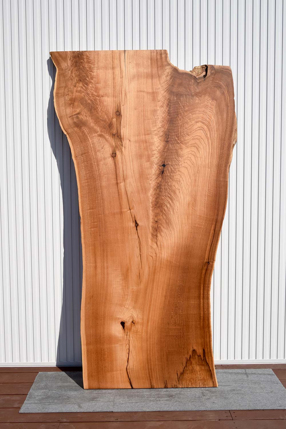 一枚板 ケンポナシ 一枚板 一枚板ダイニングテーブル | 天然木材工房 村上一枚板