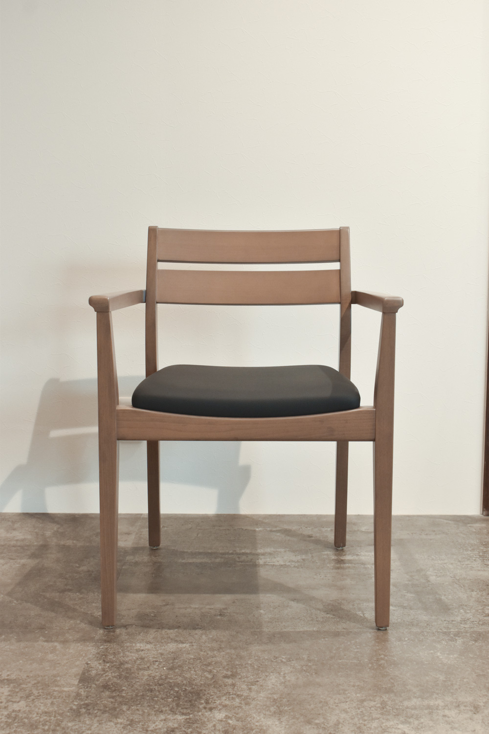 CHAIR-002 ブラウン ※コントラクトユース