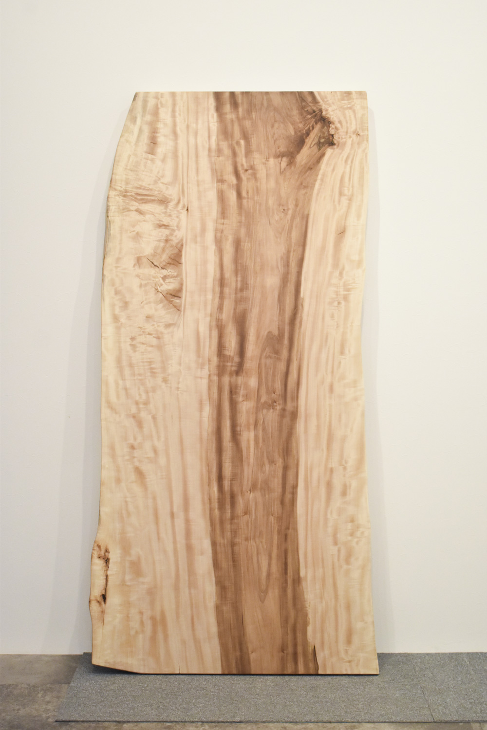 12TGM9111/145-a 栃 一枚板 一枚板リビングテーブル 一枚板ダイニングテーブル