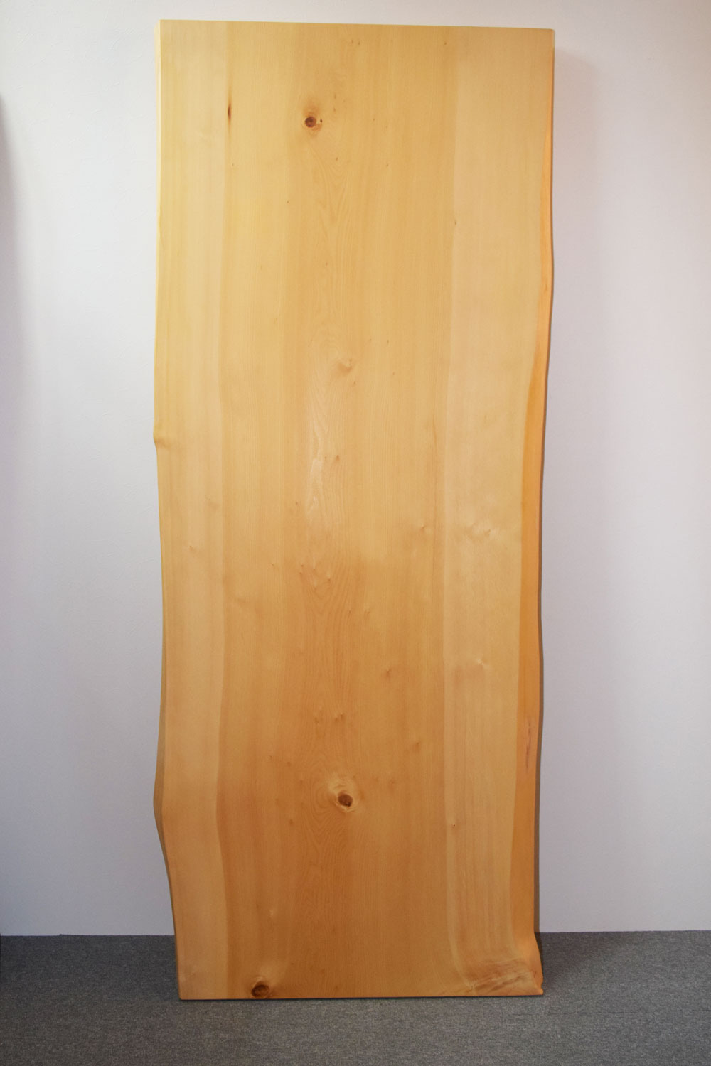 イチョウ　一枚板 イチョウ 一枚板 一枚板ダイニングテーブル | 天然木材工房 村上一枚板