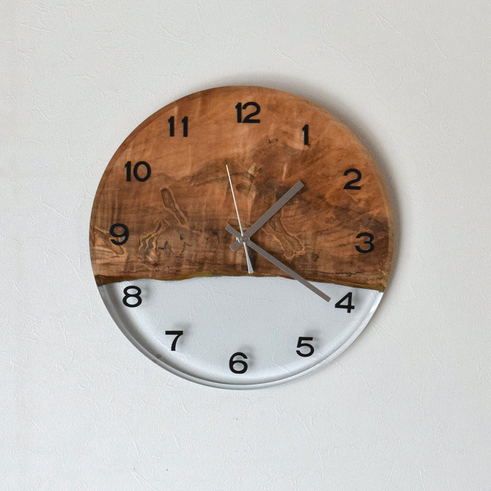 レジン時計　無色クリア×楓