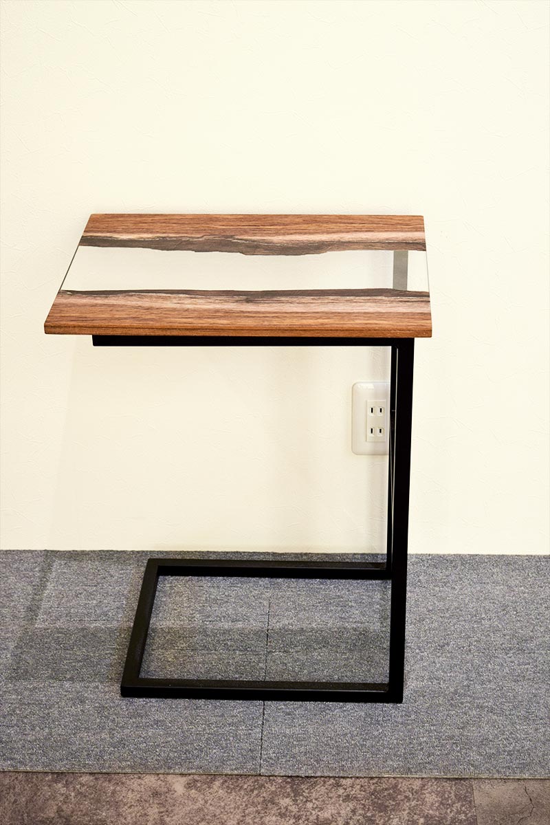 TGM181128/28 チーク 一枚板 レジン商品 一枚板サイドテーブル 家具 サイドテーブル