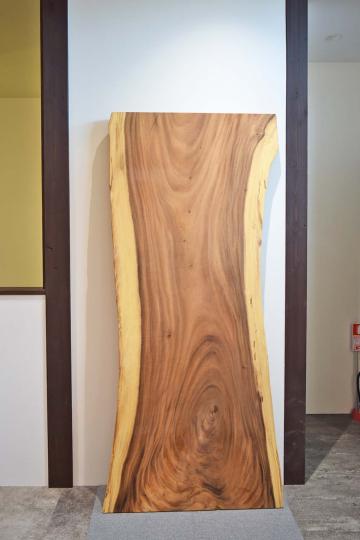 モンキーポッド 一枚板 一枚板ダイニングテーブル | 天然木材工房 村上