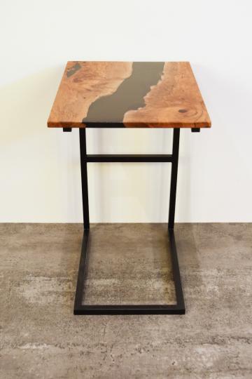 樫 一枚板 レジン商品 一枚板サイドテーブル 家具 サイドテーブル