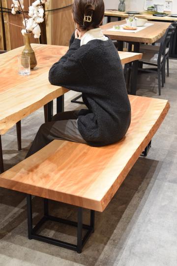 樺（ベンチ） 一枚板 一枚板カウンター 家具 | 天然木材工房 村上一枚板