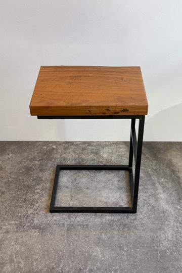 IZH 山桜 一枚板 一枚板サイドテーブル 家具