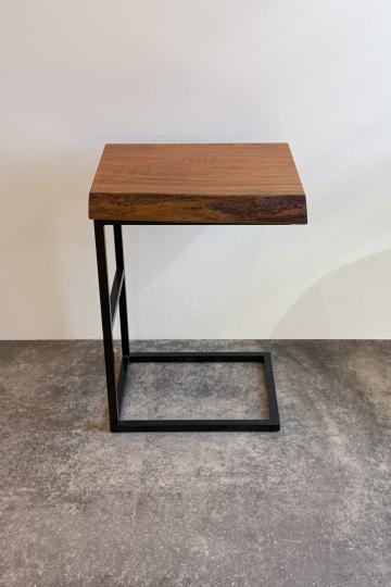 IZH 山桜 一枚板 一枚板サイドテーブル 家具