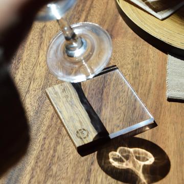 gd0043 レジンコースター　無色クリア×チーク レジン商品 雑貨 コースター コースター