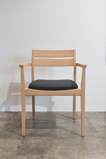 CHAIR-002CL/BK CHAIR-002 クリア ※コントラクトユース 椅子 村上一枚板オリジナル