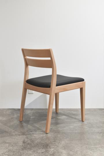 CHAIR-001CL/BK CHAIR-001 クリア ※コントラクトユース 椅子 村上一枚板オリジナル