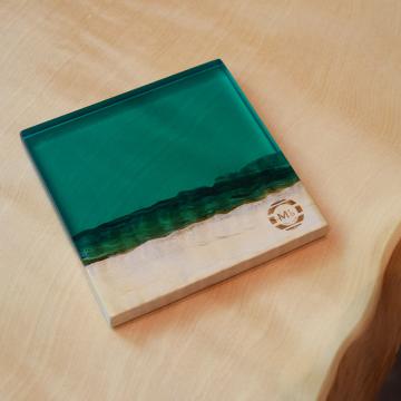 gd0047 レジンコースター　グリーンクリア×栃 レジン商品 雑貨 コースター コースター