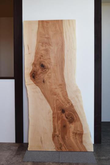 02USG1220/3 栃 一枚板 レジン商品 一枚板リビングテーブル 一枚板ダイニングテーブル その他テーブル