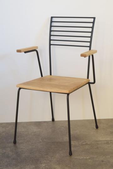 関家具　アイアンフレーム　アームチェア　デザイナーズチェア 関家具 アイアンフレーム アームチェア デザイナーズチェア 関家具