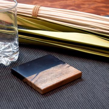 gd0074 レジンコースター 黒クリア×サペリ レジン商品 雑貨 コースター コースター