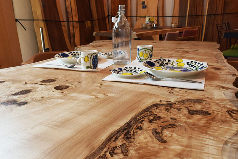 村上一枚板 - 無垢一枚板 取扱樹種紹介:ポプラ瘤