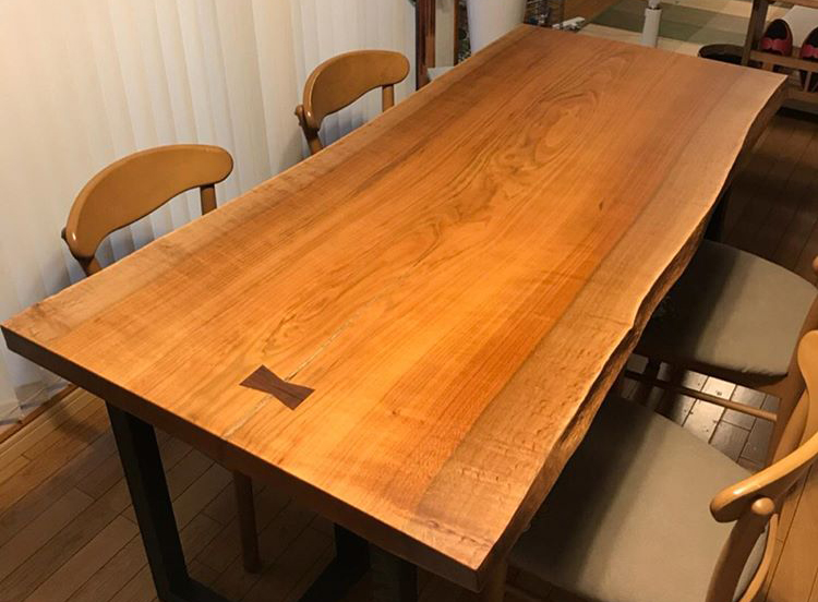 村上一枚板 - 無垢一枚板 取扱樹種紹介:山桜