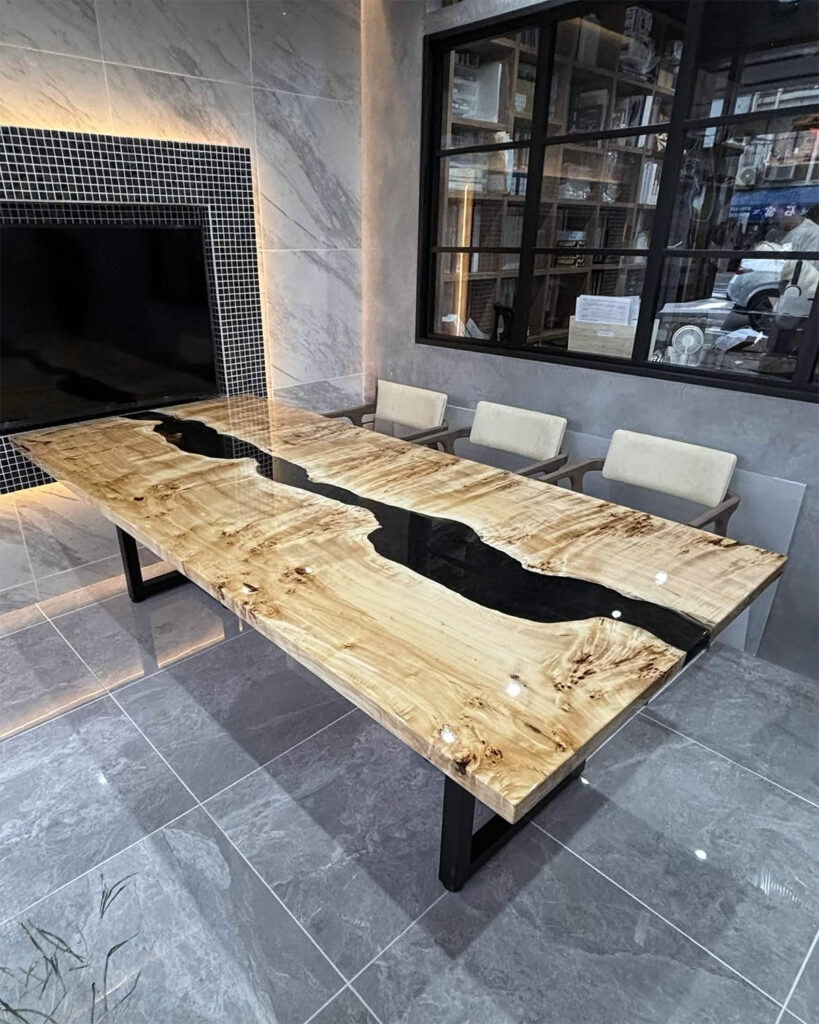 ポプラと黒レジン